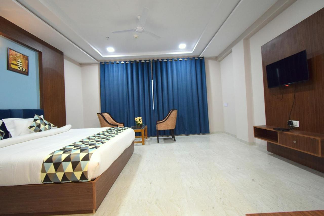 The Sky Imperial - Shahi Hotels & Resort Nāthdwāra Exterior foto